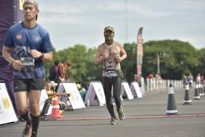 BIB: 820, 076
                            <button type="button" onclick="openModal(4942775)" class="btn btn-primary btn-sm float-right btn-popup" data-toggle="modal" data-target=".modal-high-quality">
                        <i class="fas fa-shopping-cart"></i> Add to Cart
                    </button>
                                            <button type="button" onclick="isThisMe(4942775, true)" class="btn btn-success btn-sm float-right btn-popup btn-isme hidden" data-toggle="tooltip" data-placement="bottom" title="นี่คือรูปของคุณใช่ไหม คลิกที่นี่เพื่อเอาเข้าอัลบั้ม">
                        <i class="fas fa-plus"></i> Add to album
                    </button>
                    <button type="button" onclick="isThisMe(4942775, false)" class="btn btn-warning btn-sm float-right btn-popup btn-isnotme hidden">
                        <i class="fas fa-ban"></i> Remove from album
                    </button>